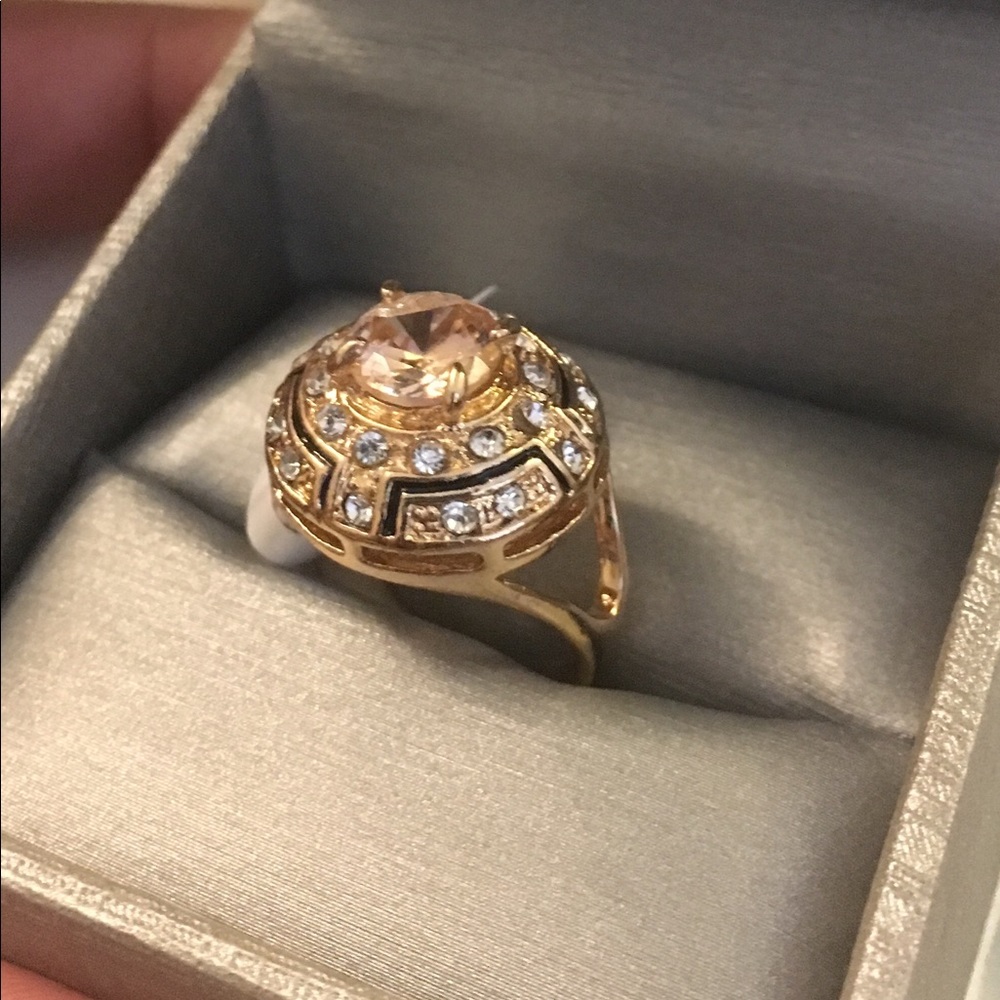 Beautiful Fashion Ring 7